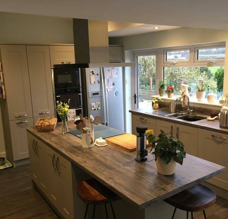 Image gallery 9 kitchen with wooden island
